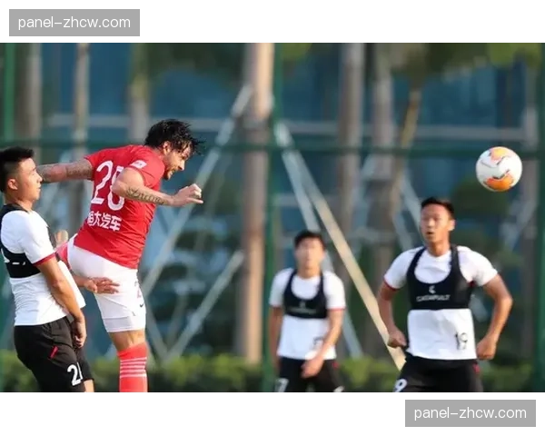 “热身赛：河南队0-0闷平中超升班马，进攻端仍显乏力”