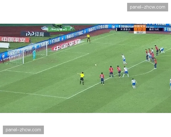 争议判罚：多特蒙德进球因阿德耶米轻微推人犯规在先被VAR裁定无效